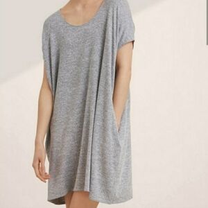 Aritzia Wilfred Free "Lorelei" Boxy T-Shirt Dress. Heathered Grey. Oversized M.